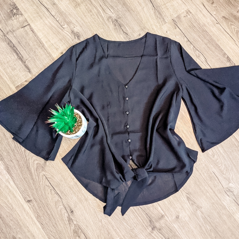 Black button BLOUSE